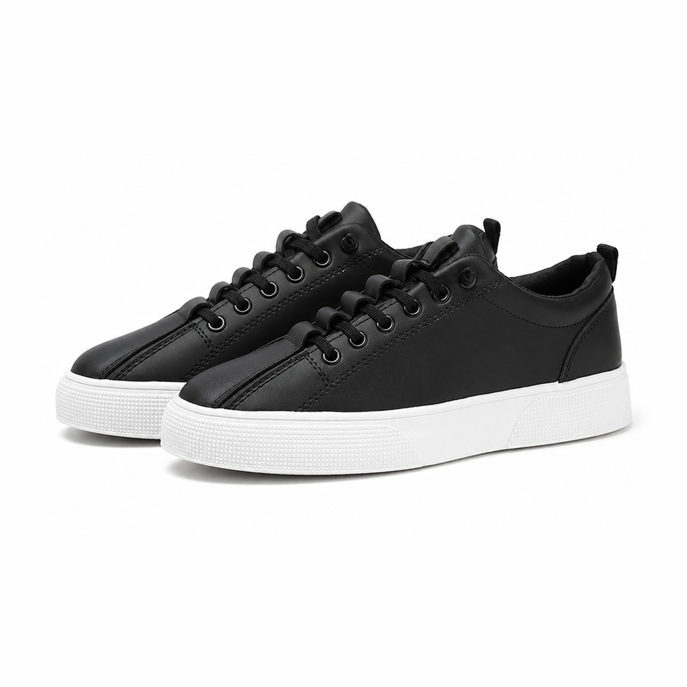 Metro Low-Top Trainer