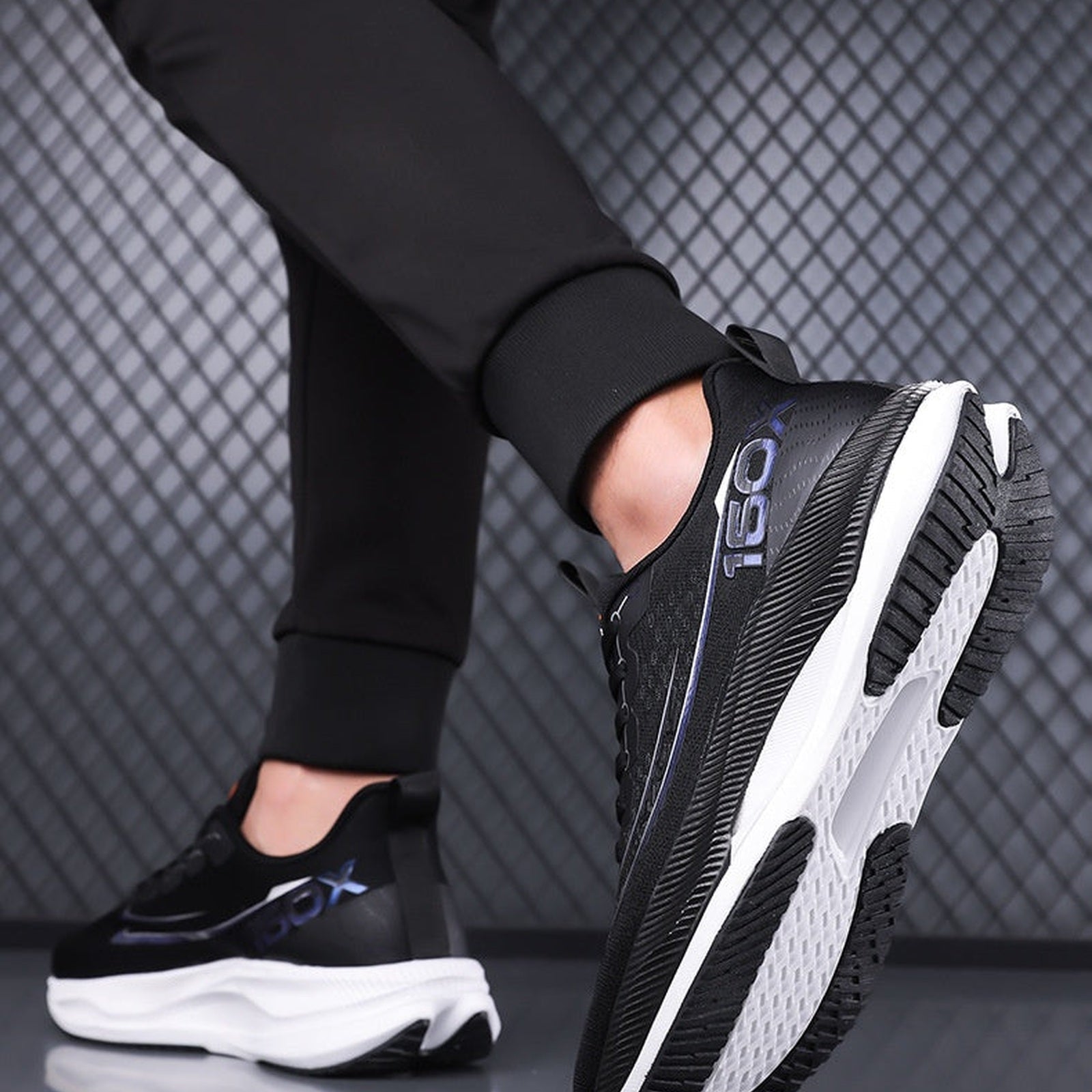 Terra Mesh Runner product view 4