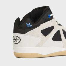 Rise 1.0 off-white and black sneaker - heel detail