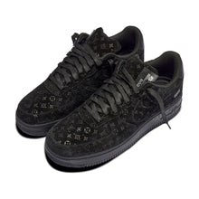AF1 Low Black Monogram - Black - top pair view