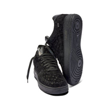 AF1 Low Black Monogram - Black - outsole and front view