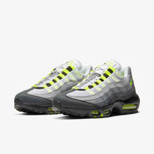 Air Max 95 OG Neon Yellow - Black / Neon Yellow / Light Graphite - three-quarter pair view