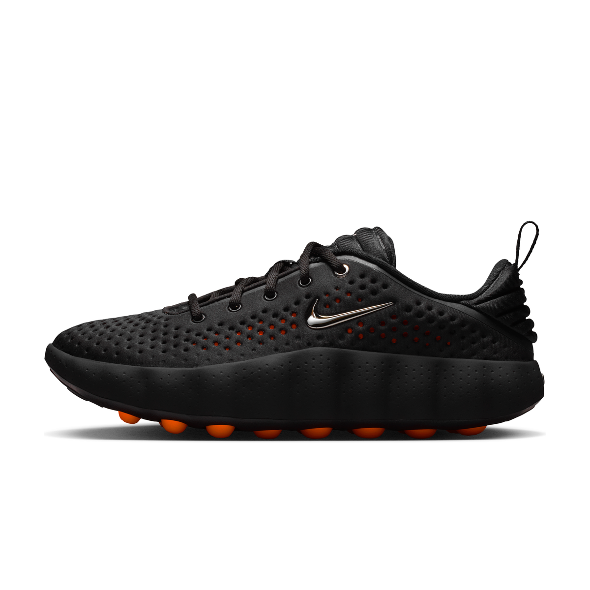 Nike Mind 002 HQ4310-001 Black / Hyper Crimson / Chrome HQ4310-001 - lateral side view